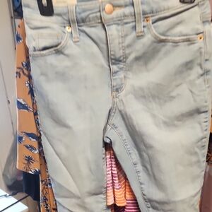 Universal THREADS high Rise Skinny